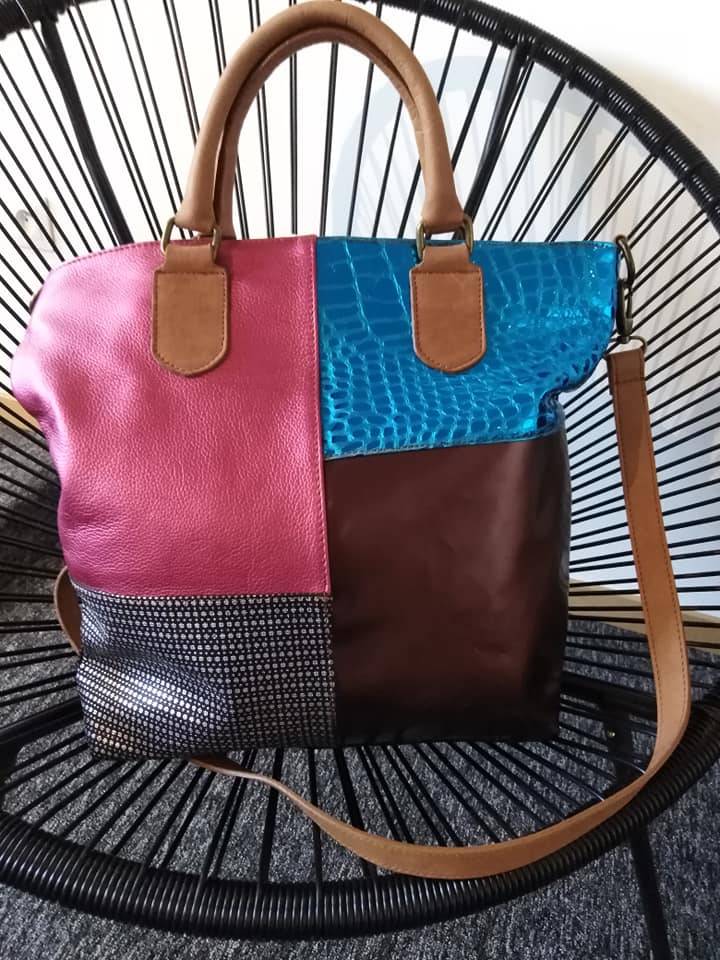 Sac à main cuir à motif